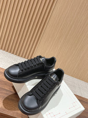 Alexandra Mcqueen